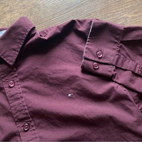 Tommy Hilfiger Button Down Shirt Slim Fit Maroon Medium Burgundy - Picture 4 of 8